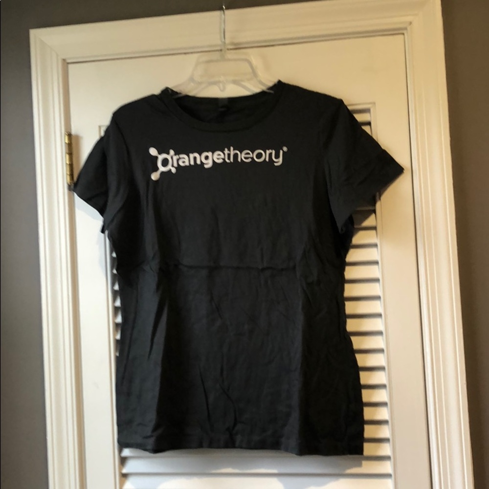 OTF large women’s tee